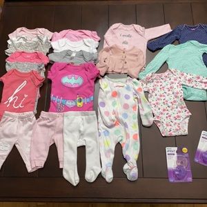 Carter’s baby girl lot bundle - size Newborn